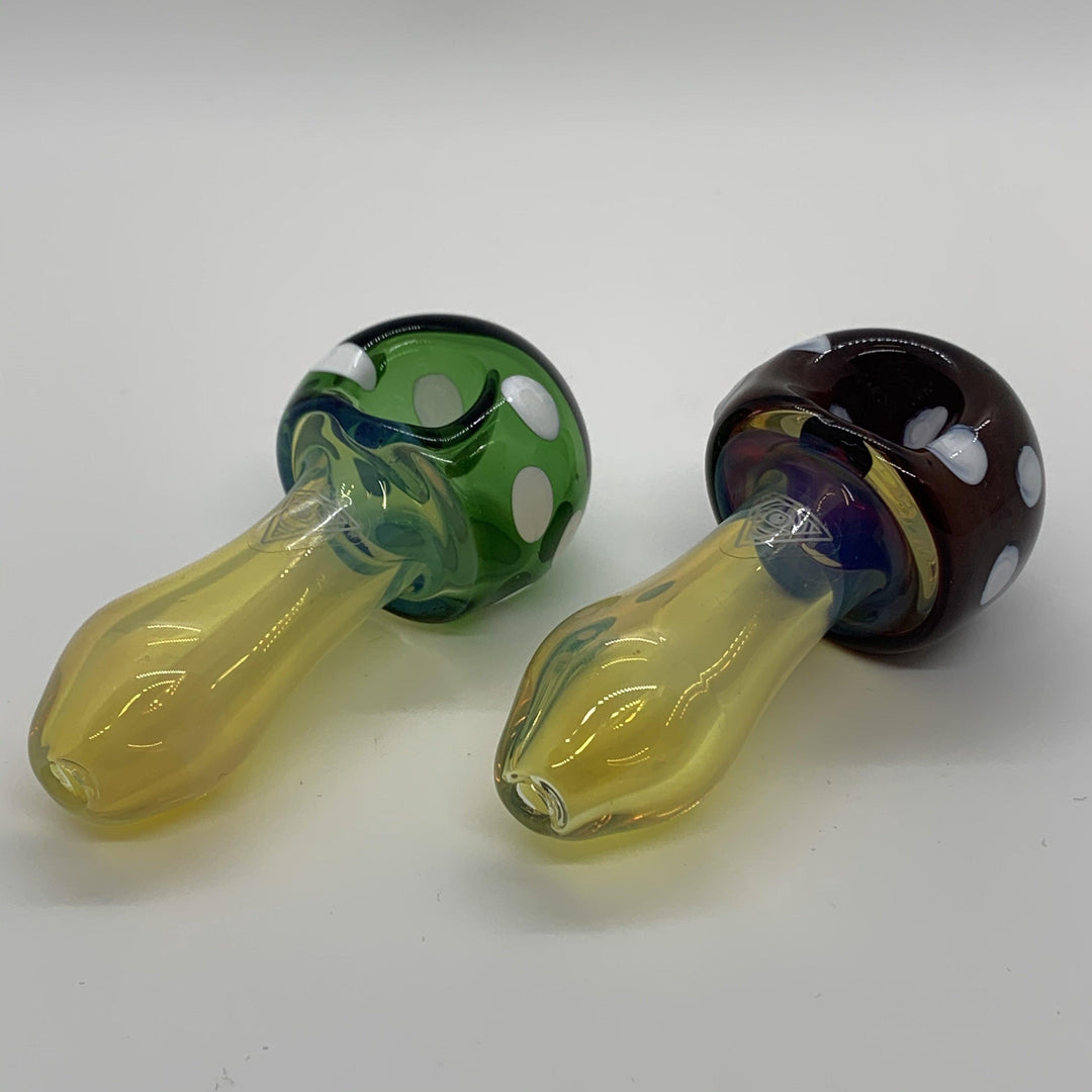 glass mushroom pipe - shell shock